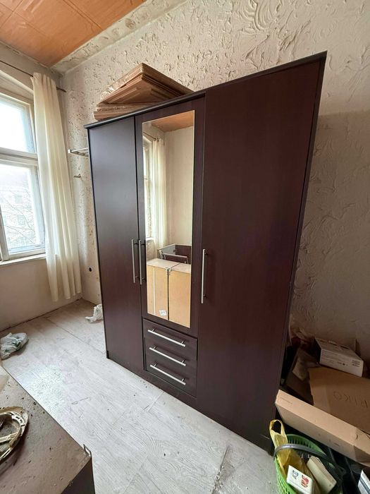 Oddam szafę i zabudowę kuchenną