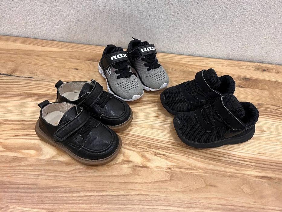 Nike кросівки без шнурків 3 пари 13 см