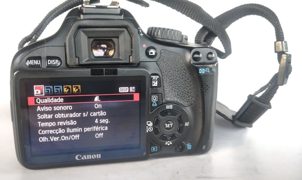 Canon EOS Rebel T2i/550D com muito material