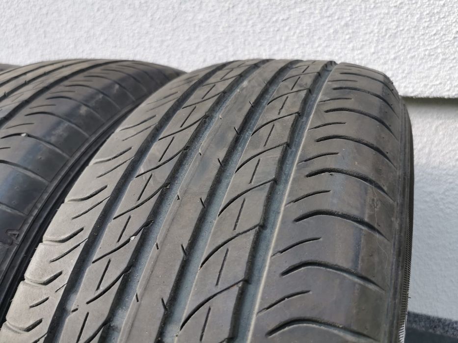 Opony DUNLOP 235/60/18