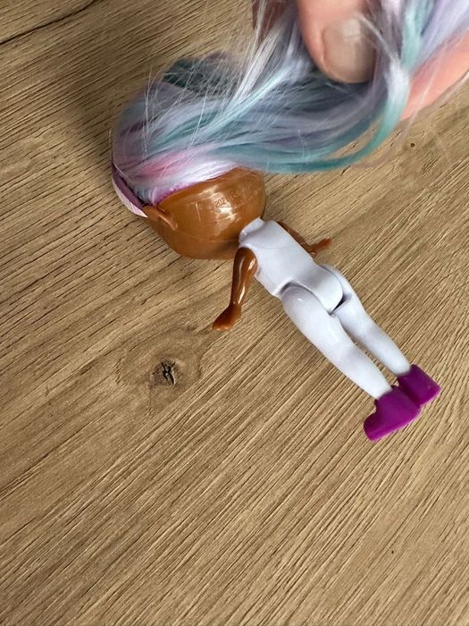 Goliath lalka Violet