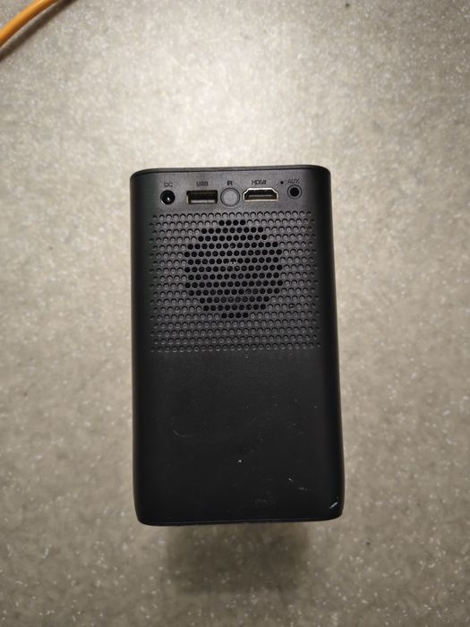 Продам проектор домашній