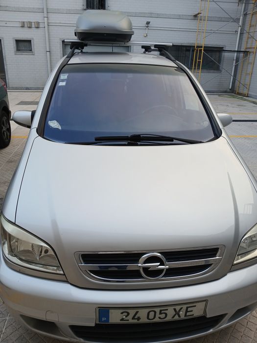 Opel zafira  carrinha a Gasoleo TD 2004  prata