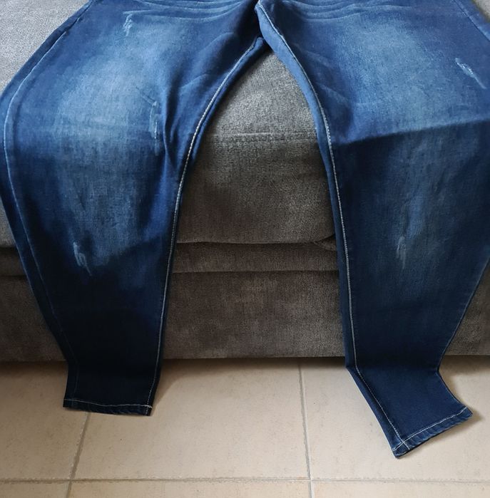 Calças para grávida novas