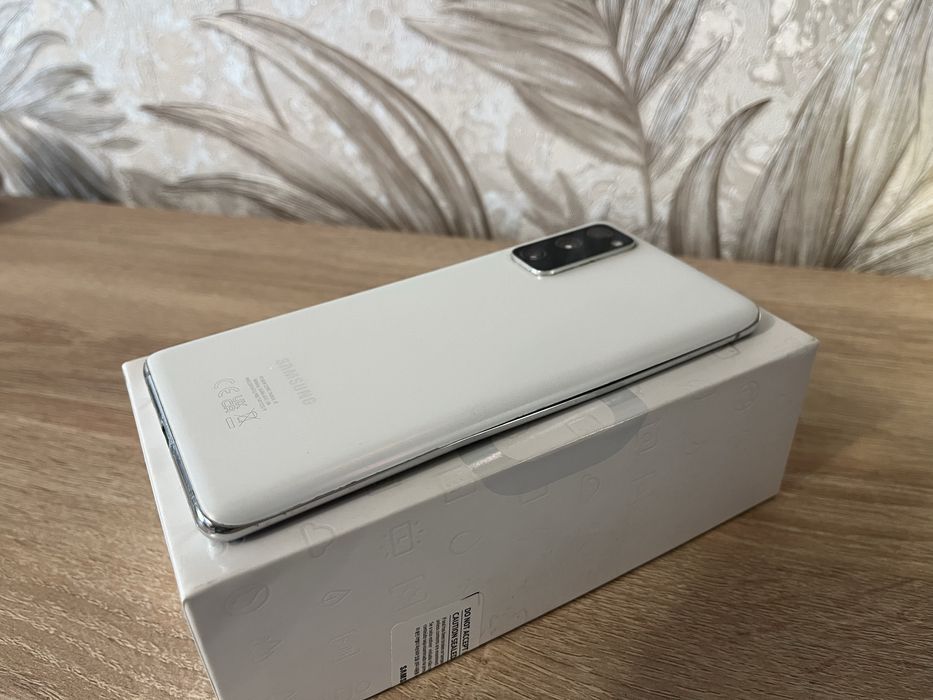 продам Samsung S20fe 128gb