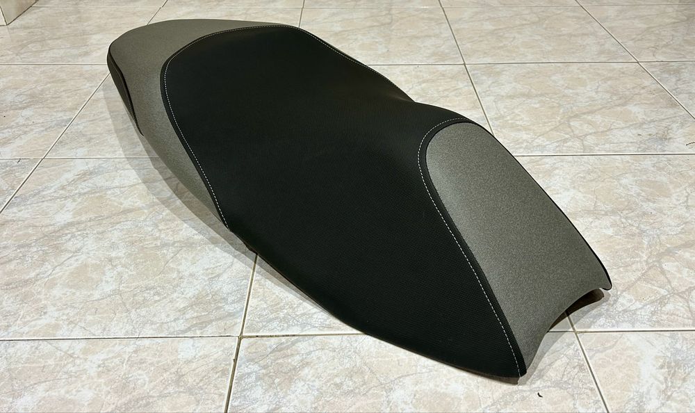 Banco mota Honda PCX 2021 a 2024 (velho por novo)