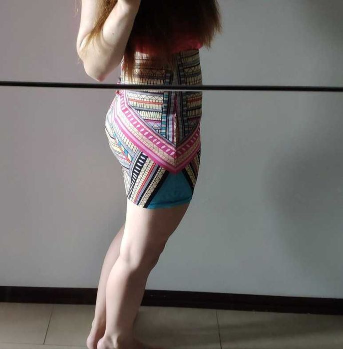 Spódniczka wzorzysta aztec obcisła dopasowana elastyczna S M bandażowa