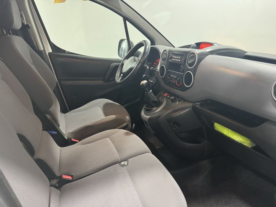 Peugeot Partner 1.6 HDi 90cv Nacional 3 lugares