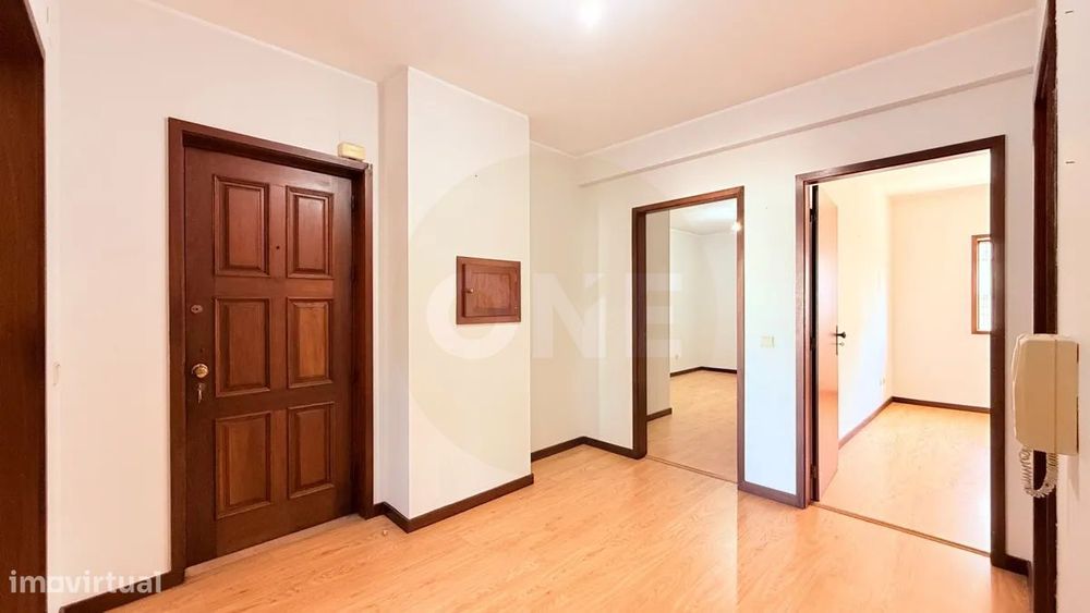 Apartamento T2 Na Trofa Alameda -Viva Perto De Tudo Com Fáceis Acessos