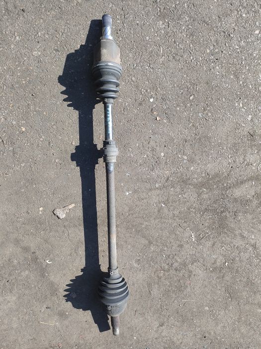 Nissan Micra K12 półoś prawa przód 1.2benzyna