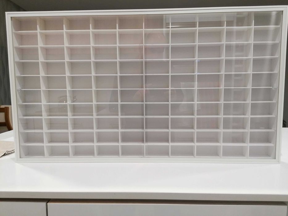 Expositor para miniaturas escala 1/64