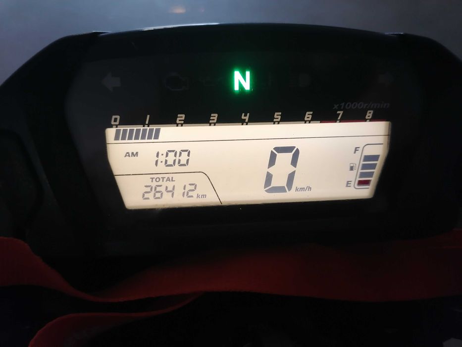 mota honda NC700S apenas 24000 kms bom estado