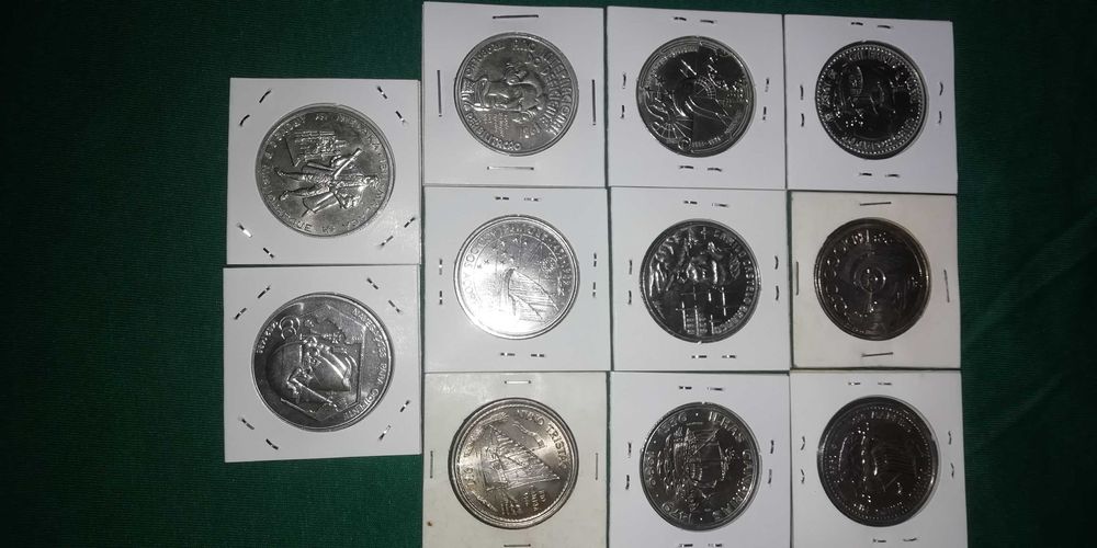 Moedas escudos comemorativas