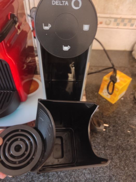 Máquina de café delta Q mini cool cinzento