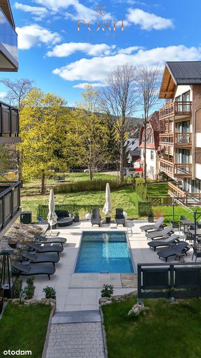 widok na basen | inwestycja | balkon |własna sauna