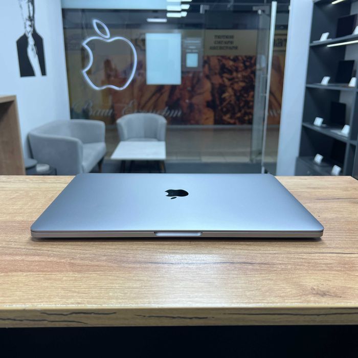 MacBook Pro 13 2022 (M2/8gb/512ssd) Гарантія. 40401SV