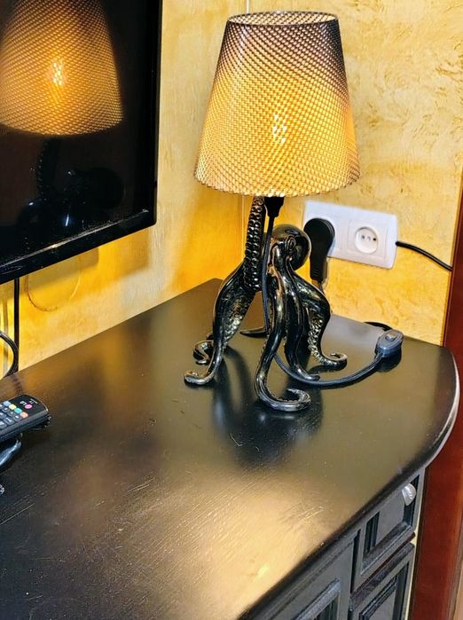 Світильник  «Octopus Noir»