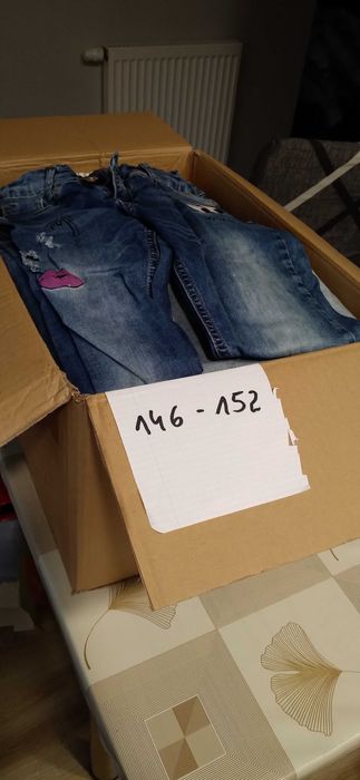 Karton ubrań dla dziewczynki roz. 146-152