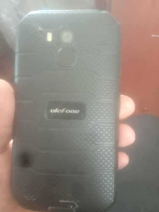 Продам терміново хороший телефон Armor x7 pro