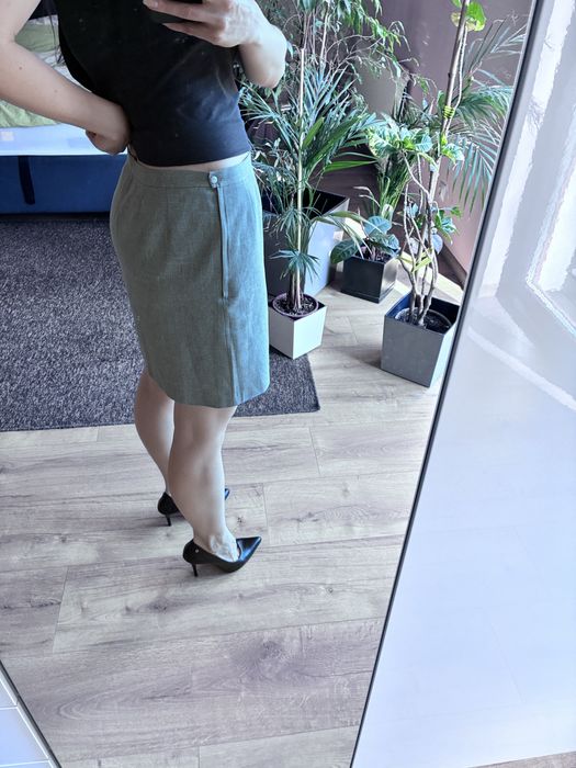 Szara mini spódniczka z podszewką M/L garniturowa