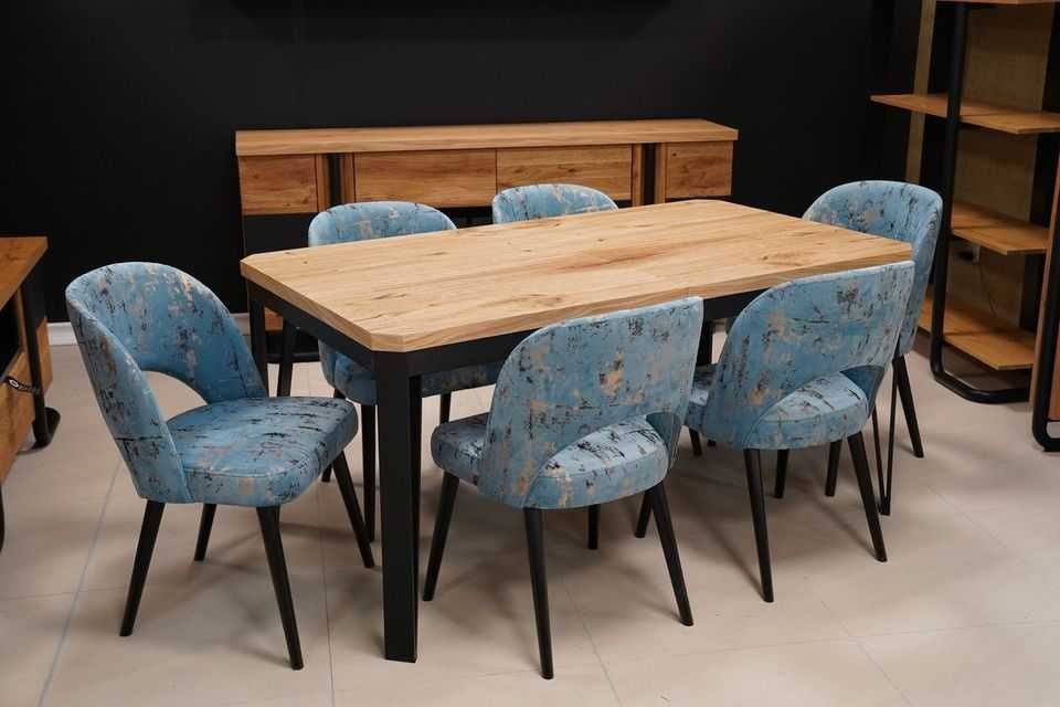 Tapicerowane krzesło - DREWNIANE NOGI