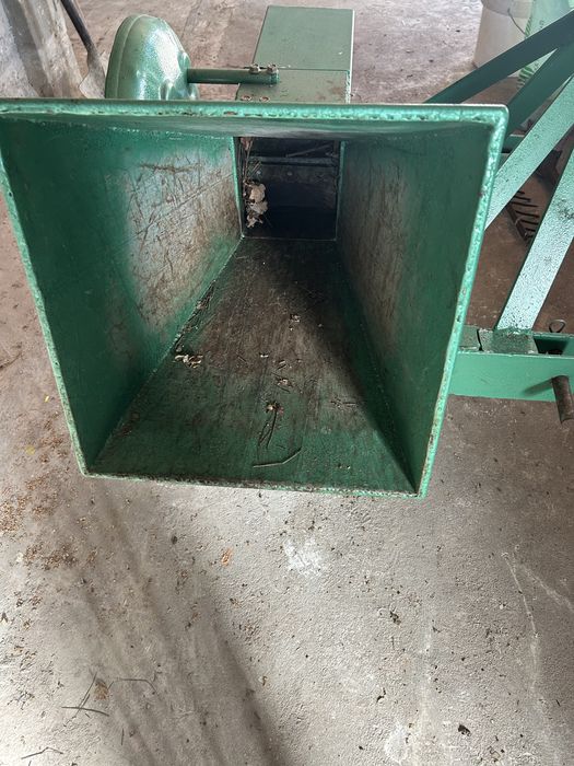Triturador de ramos