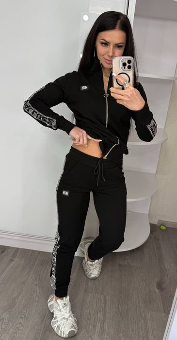 Костюми з камінцями Турція 42-50