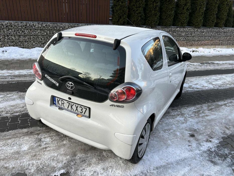 Toyota Aygo 1.0, biała = wspaniała