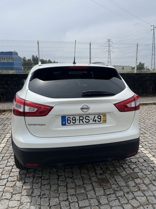 Nissan Qashqai 1.2 DIG-T | Automático | Branco | 2016 | Nacional