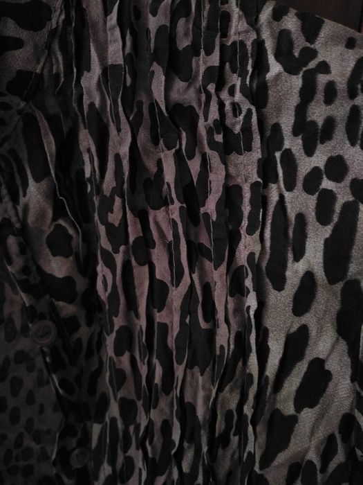 Camisa estampada padrão tigresa