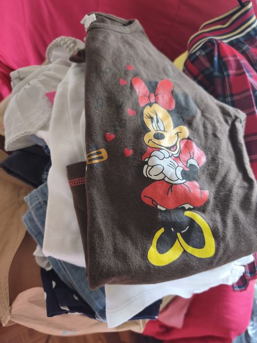 Roupa de menina 5/6 anos 5€ tudo