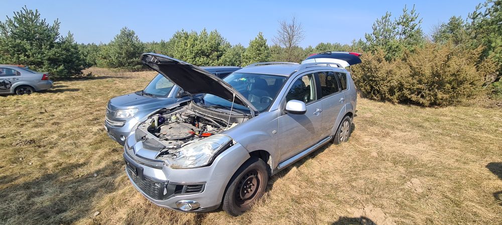 Citroen C crosser. Outlander. 4x4. 2.4 B. Szwajcar. 7 osob. Full opcja