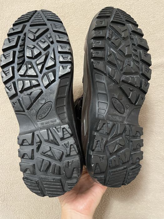 Нові берци термо розмір 40