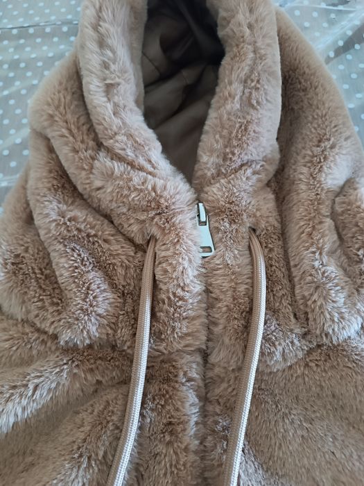 Casaco pele bege T.L