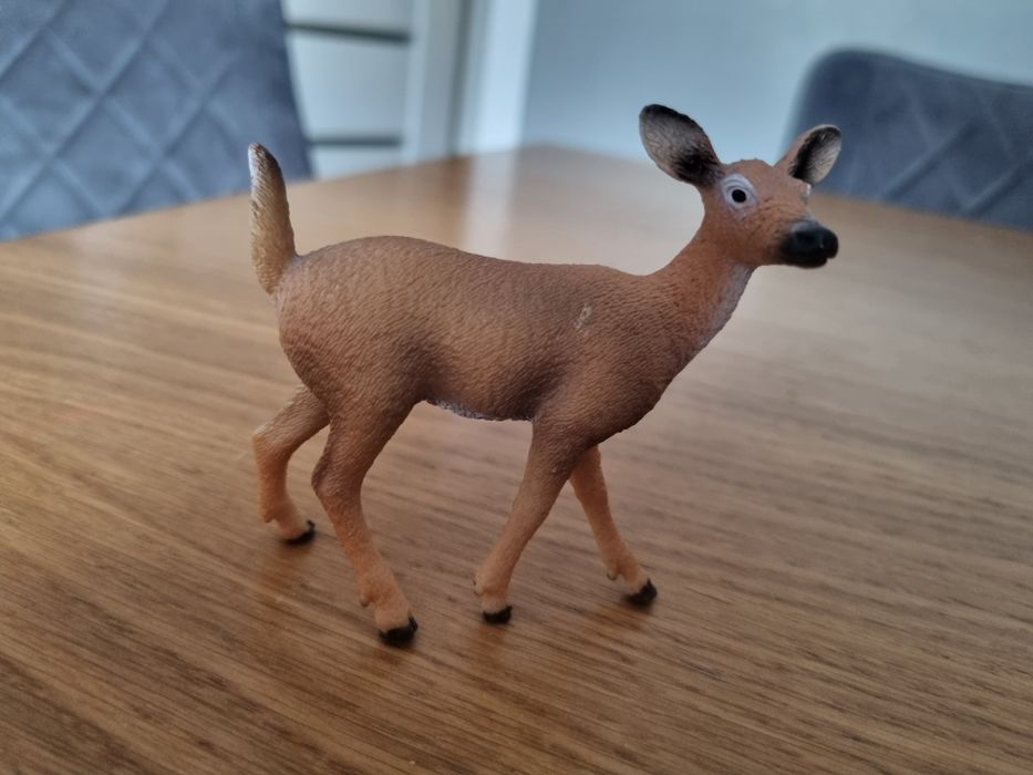 Sarna schleich figurka