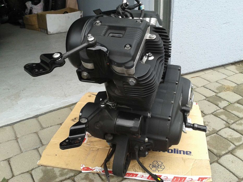 Harley sportster silnik rozrusznik 8tys mil części ABS
