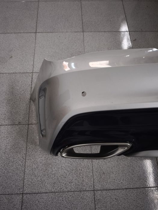 Para-choques traseiro Mercedes CLA Coupé AMG