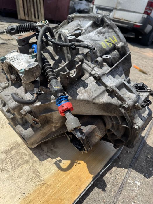 SKRZYNIA BIEGÓW QASHQAI J10 07-13r 2,0 DCI 2WD
