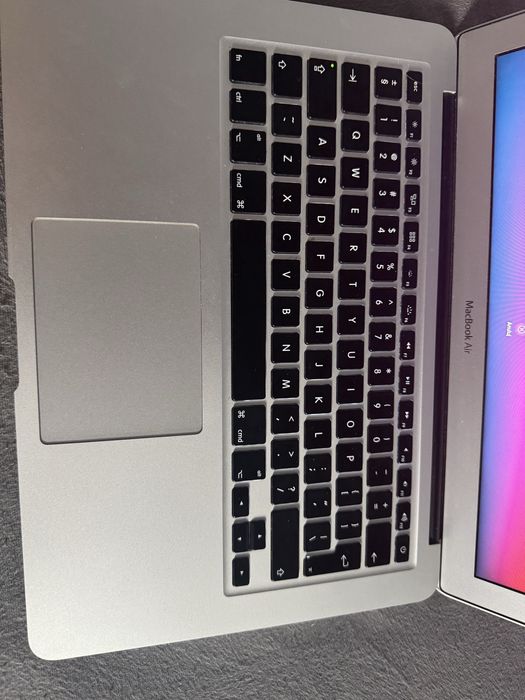 Macbook Air A1466. 2014 r.