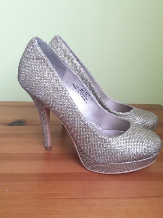 Szpilki/ czółenka złote brokatowe