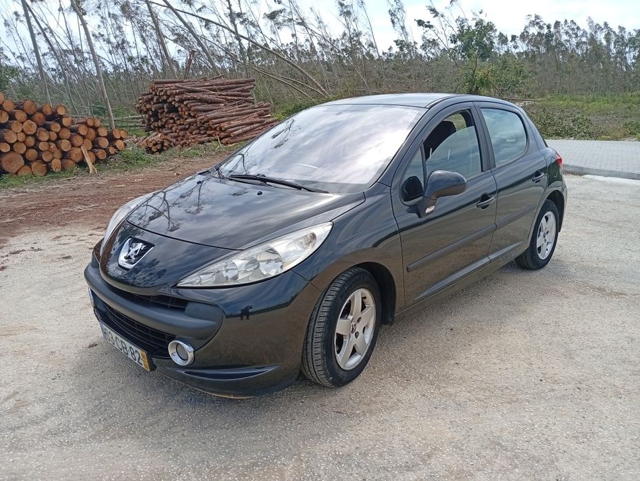 Peugeot 207 1.4i 16v 90cv