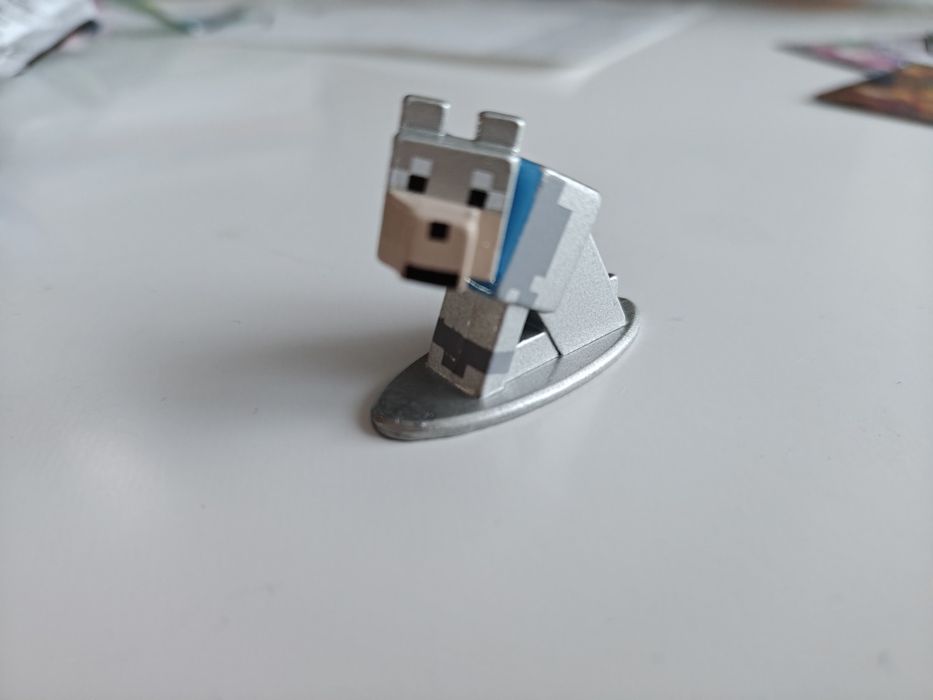 Minecraft metal figurki jada