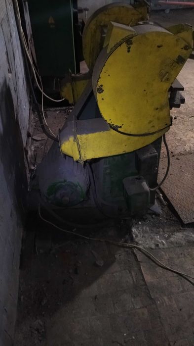 Точильно-шліфувальний верстат (заточний, точило)