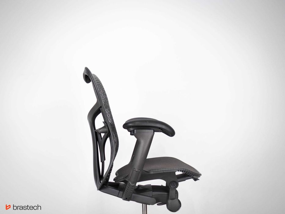 Fotel biurowy Herman Miller Mirra 2