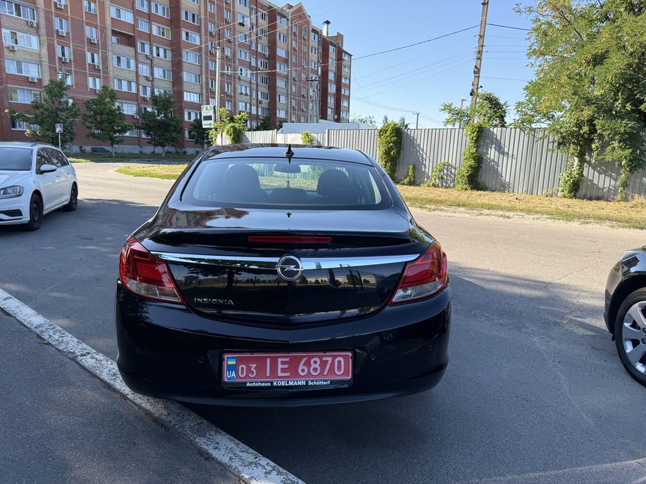 Opel Insignia з Німеччини Розмитнена