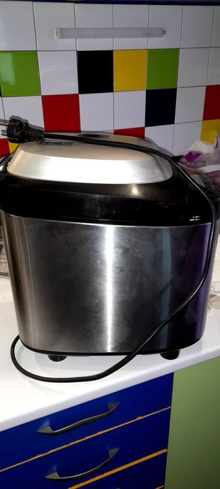 Хлебопечка  Panasonic SD-ZB2502, б у, рабрчая.