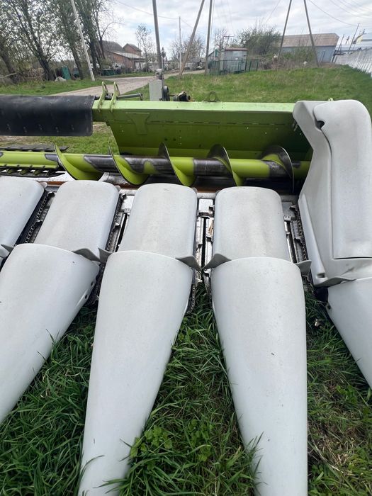 Жатка Claas Conspeed Linear 8/70