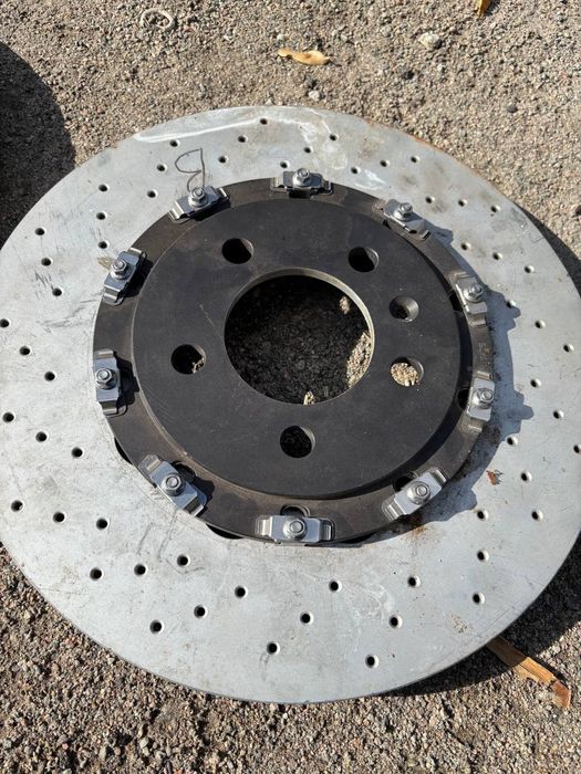 Комплект передних тормозных дисков