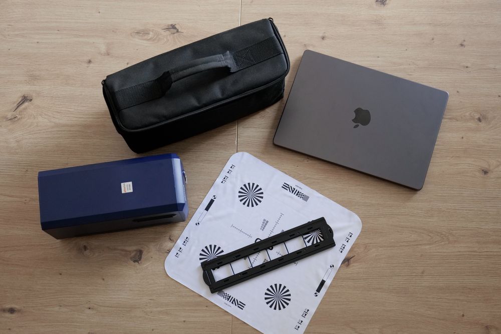 Plustek opticfilm 8100 - Scanner