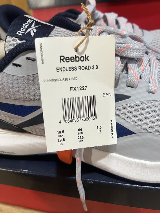 Оригінальні кросівки Reebok із Індонезії